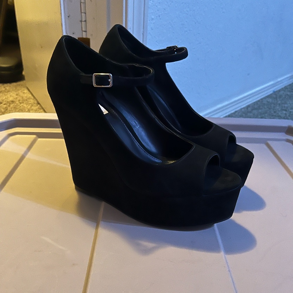 Steve Madden Macie Mary Jane platform wedges